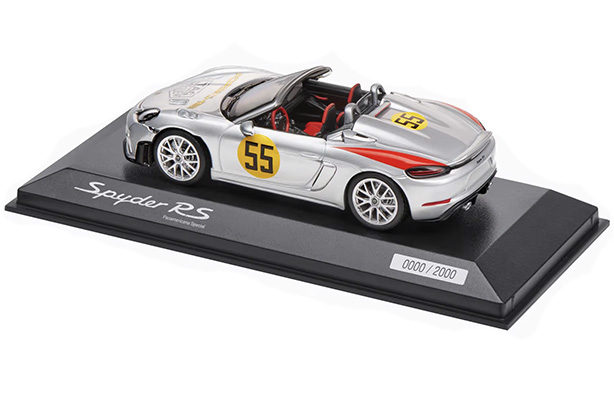 1/43 - 718 Spyder RS Tag Heuer Scale Model : Suncoast Porsche